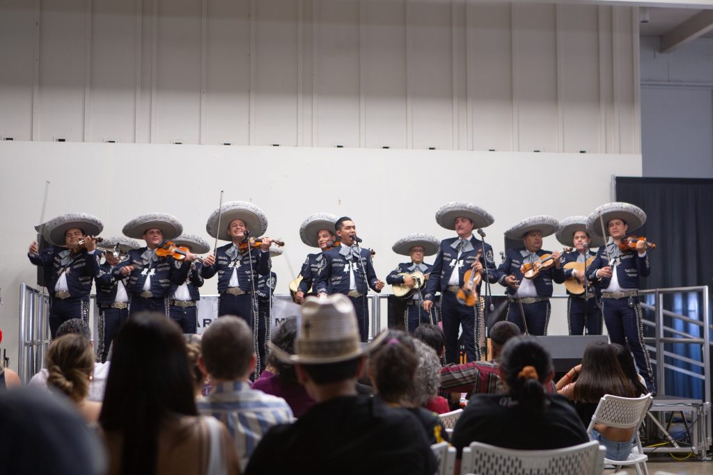 Mariachi Nuevo Tecatlitlan