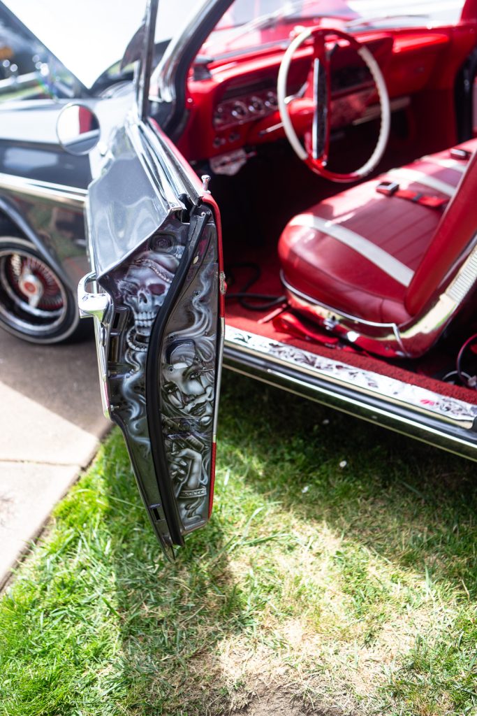 lowrider details